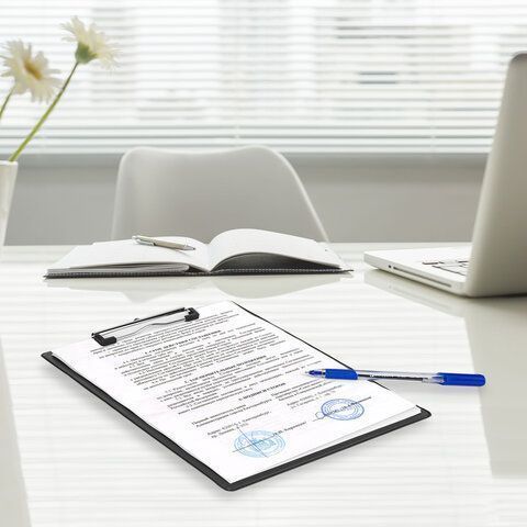 Доска-планшет с прижимом А4 22,8х31,8см картон/ПВХ черный STAFF 1/48 (клиент)