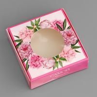 Подарочная коробка с окном 10х10х3см Самой красивой 1/5/650